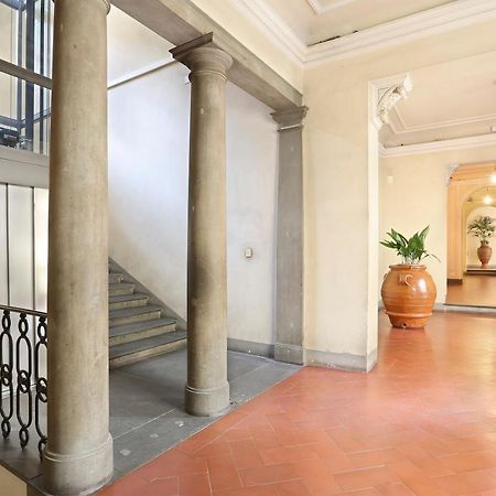 Apt. Ocra - Pauline Suites, Palazzo Borghese Florence Luaran gambar