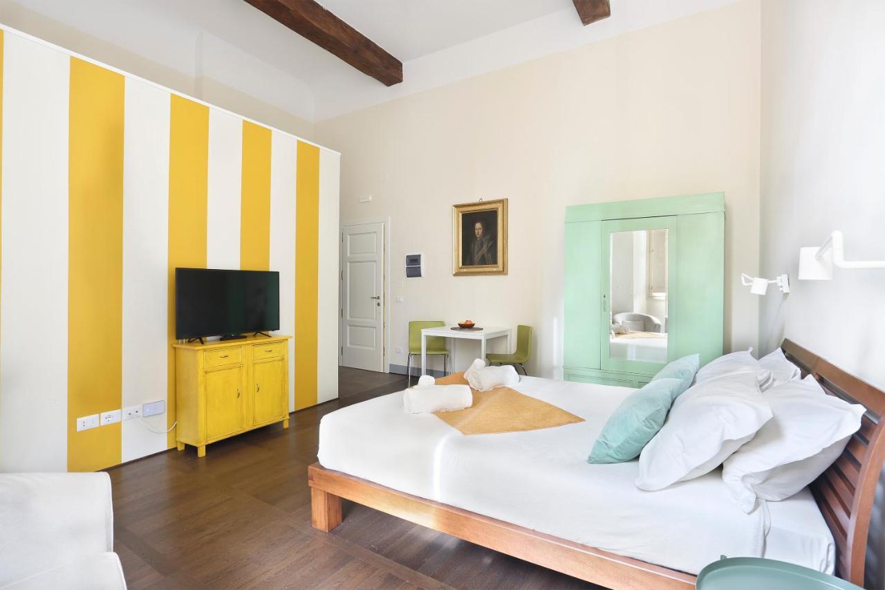 Apt. Ocra - Pauline Suites, Palazzo Borghese Florence Luaran gambar