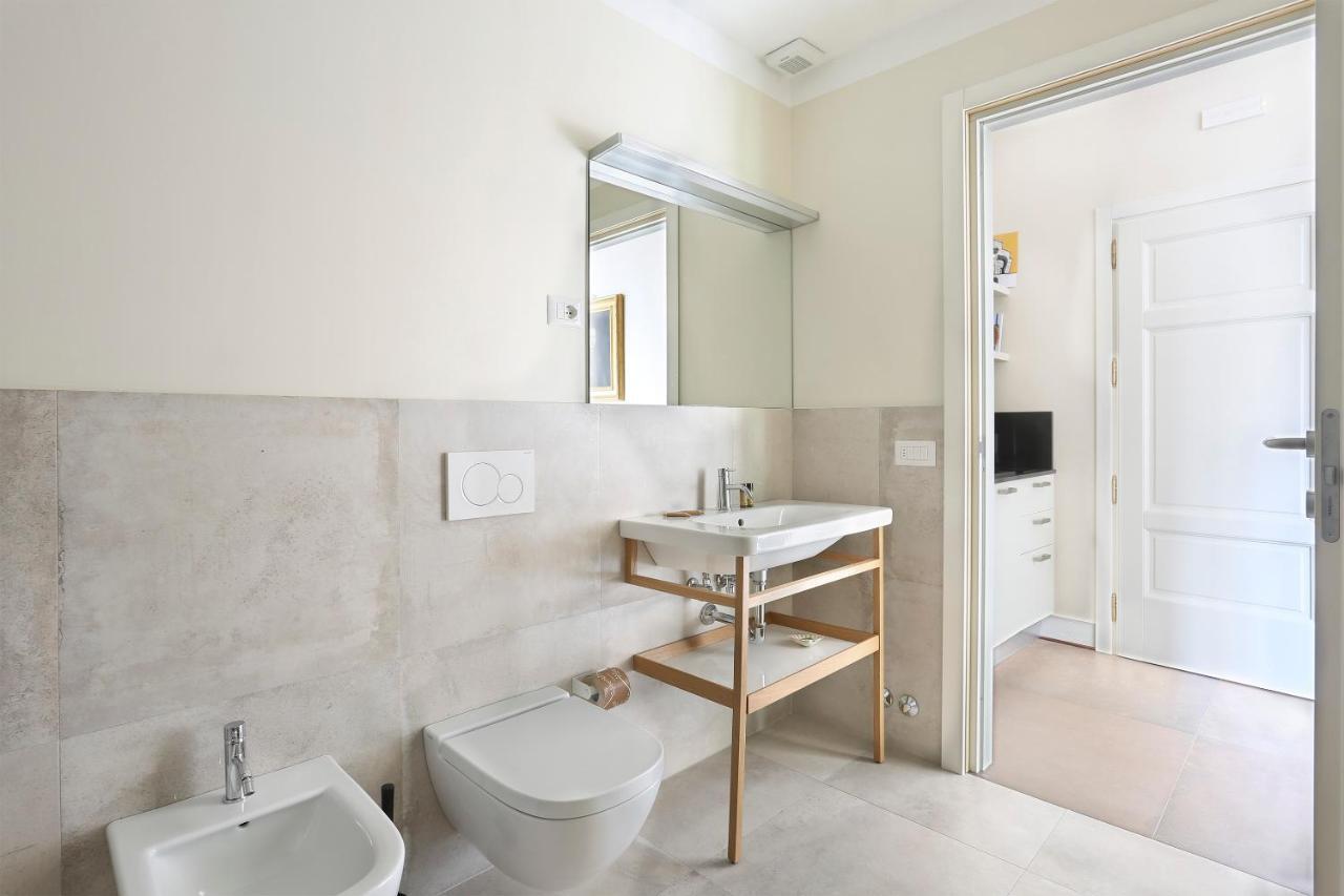 Apt. Ocra - Pauline Suites, Palazzo Borghese Florence Luaran gambar